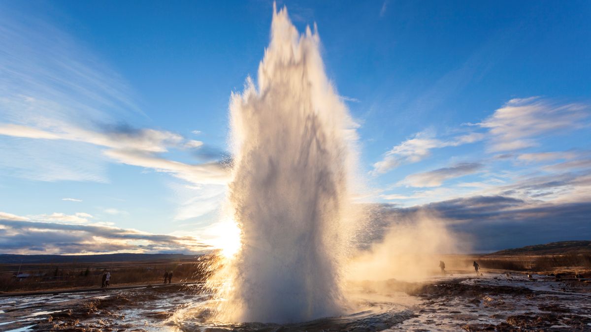 A globetrotter's guide to visiting glorious geysers | Advnture