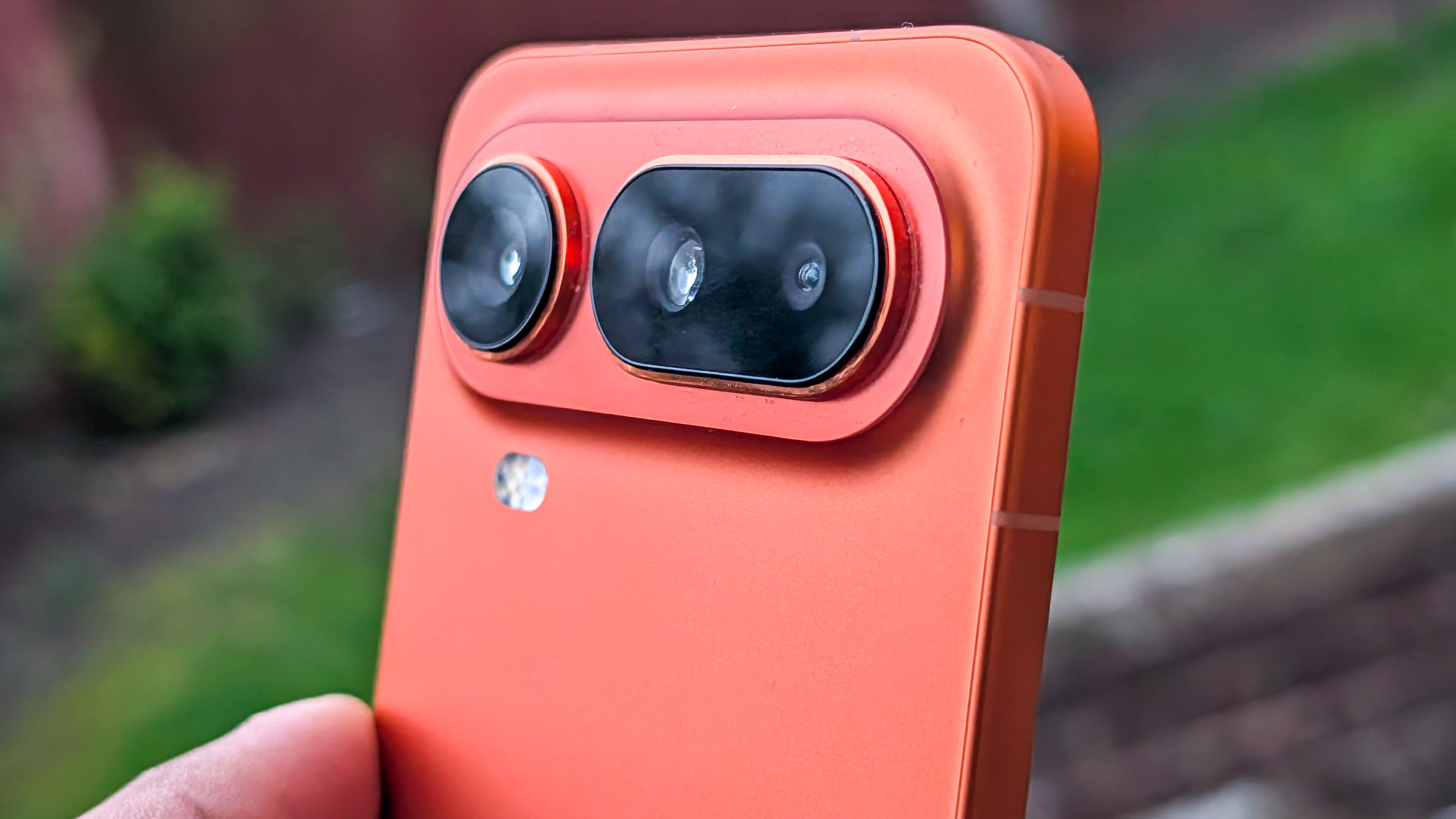 Honor Magic 8 Pro Air in Orange in the hand
