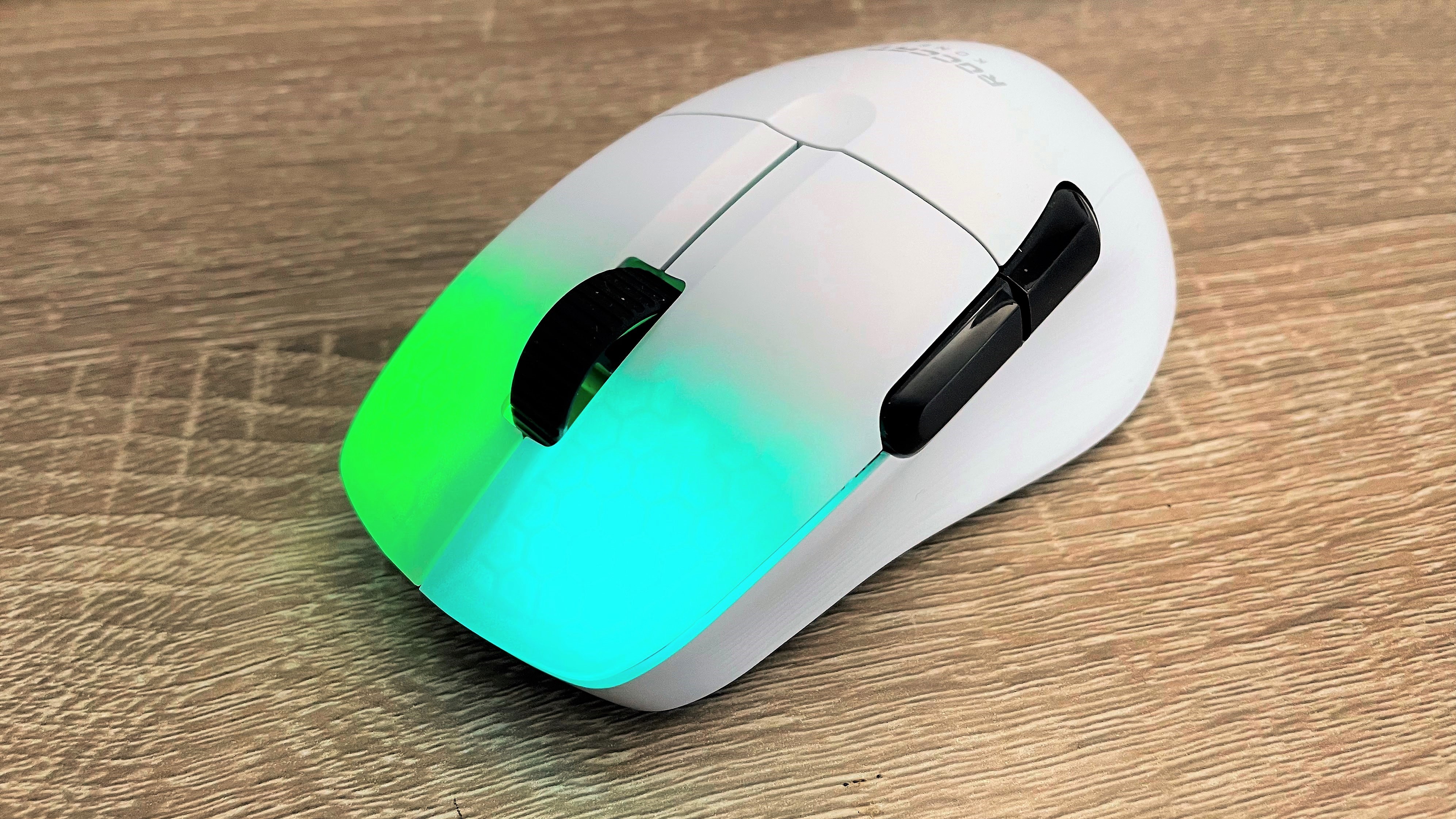 Roccat Kone Pro Air Review A Good Looking Gaming Mouse T3