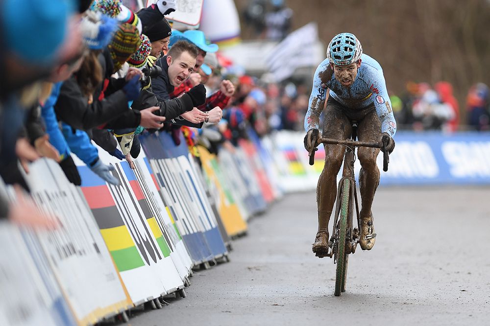 Wout Van Aert on his way to the World Championship