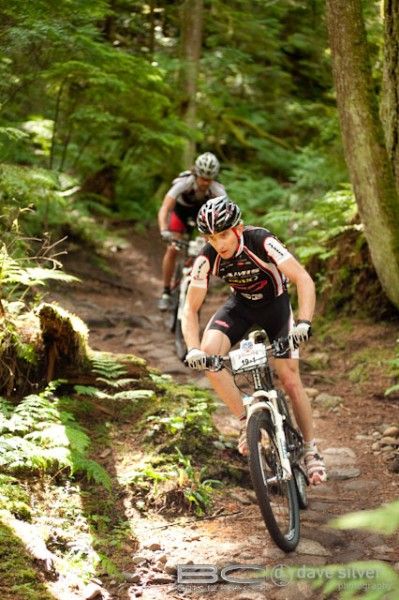 Team Jamis / Santa Cruz won stage 1.
