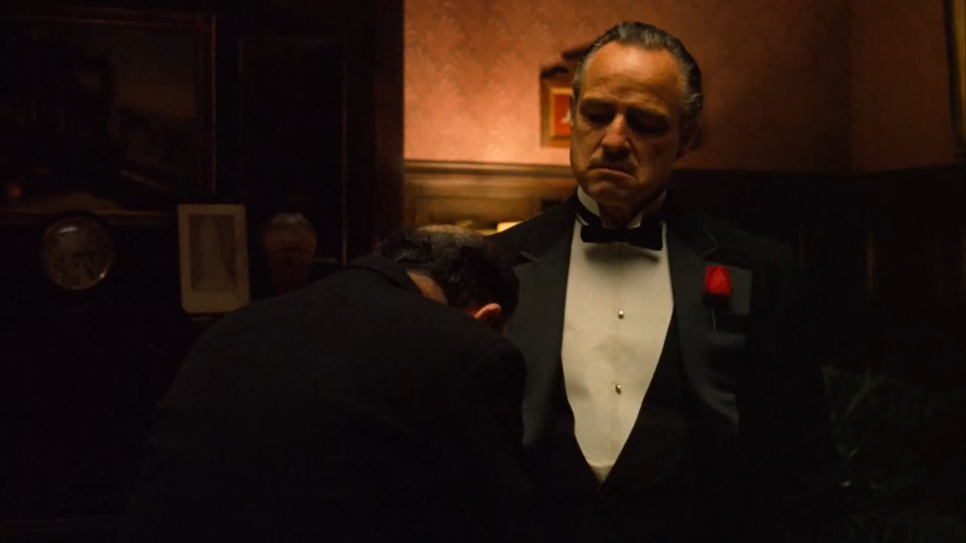 Marlon Brando as he appears in The Godfather 