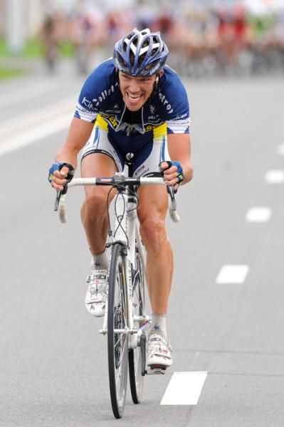 Frederik Veuchelen (Vacansoleil) was the last man to attack.