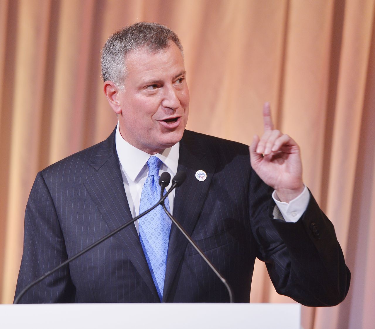 Mayor Bill de Blasio endorses Hillary Clinton.