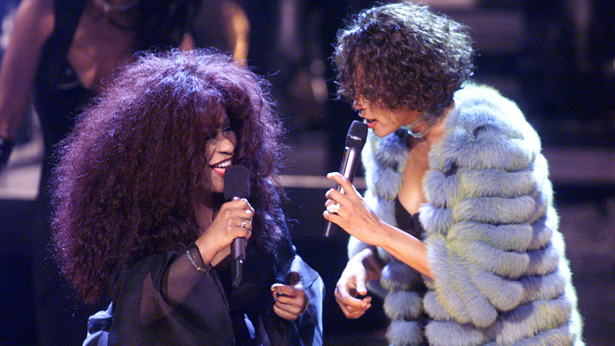 Chaka Khan (left), and Whitney Houston perform during the finale of the VH1 DIVAS LIVE '99 at the Beacon Theatre in New York on Tuesday, April 13.  Other performers include Brandy, Tina Turner, and Cher, with a special performance by Elton John. Photo by Frank Micelotta/ImageDirect.