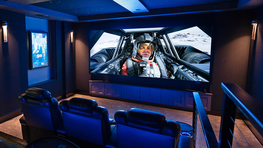 A new screen from Stewart Filmscreen shows &#039;Empire Strikes Back.&#039;