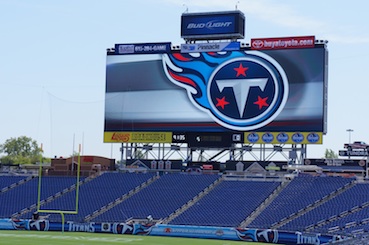 Spyders Meet Titans at Nashville’s LP Field