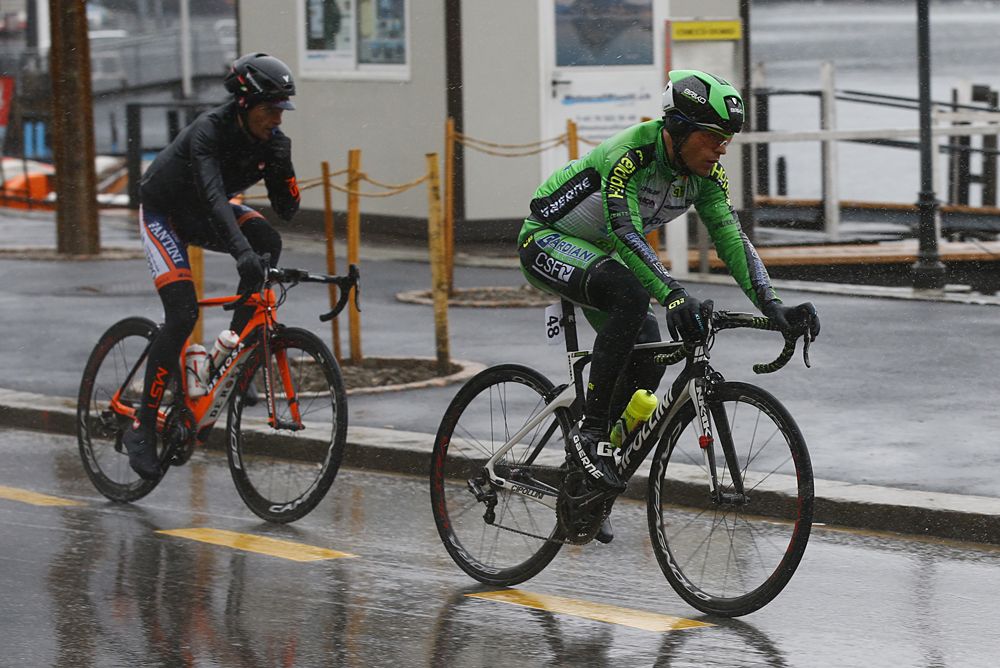 Eduardo Zardini (Bardiani-CSF) ended up crashing and taken to hospital in Lugano