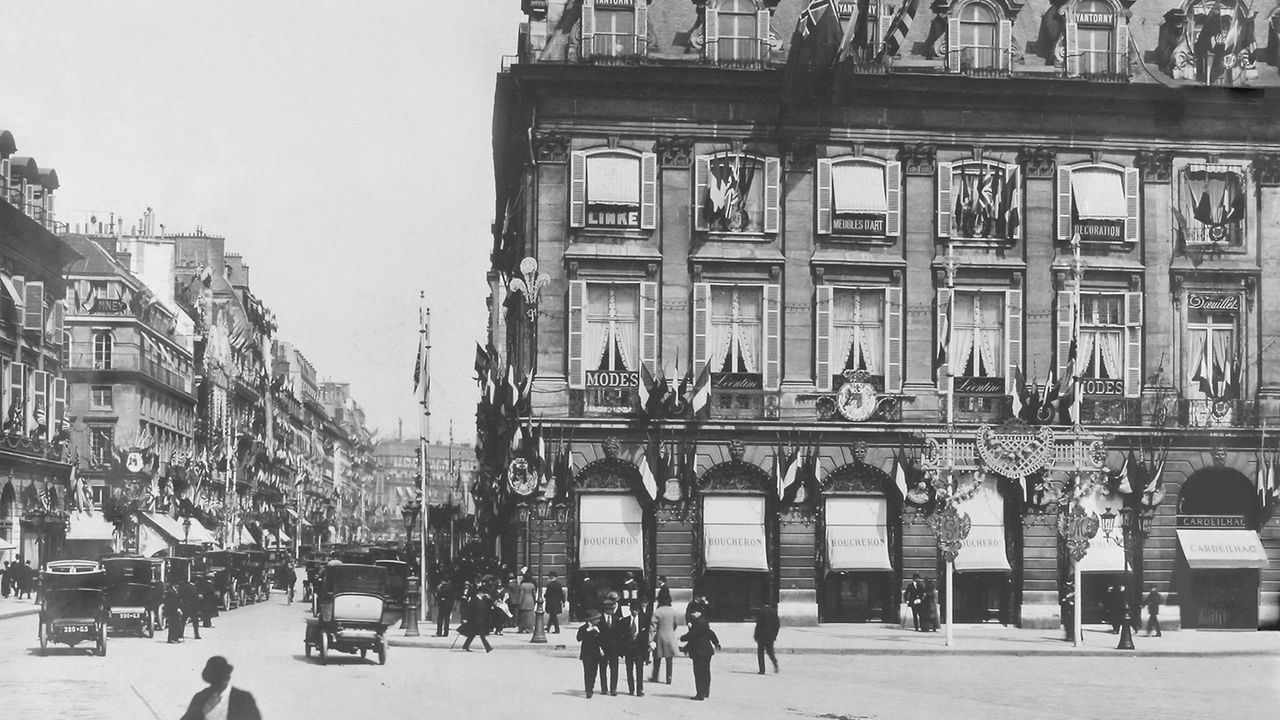 1893_26_place_vendome.jpg