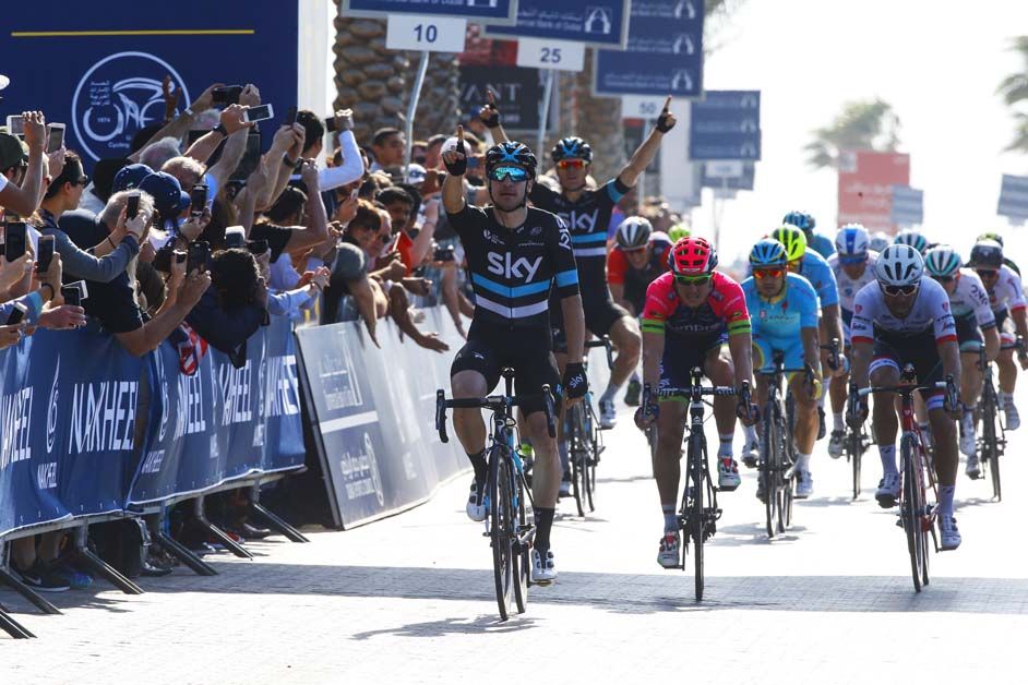 Elia Viviani wins stage 2 of the Dubai Tour