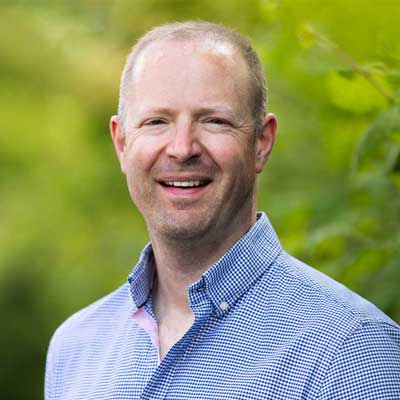 headshot of MD of Simply Loft Rob Wood