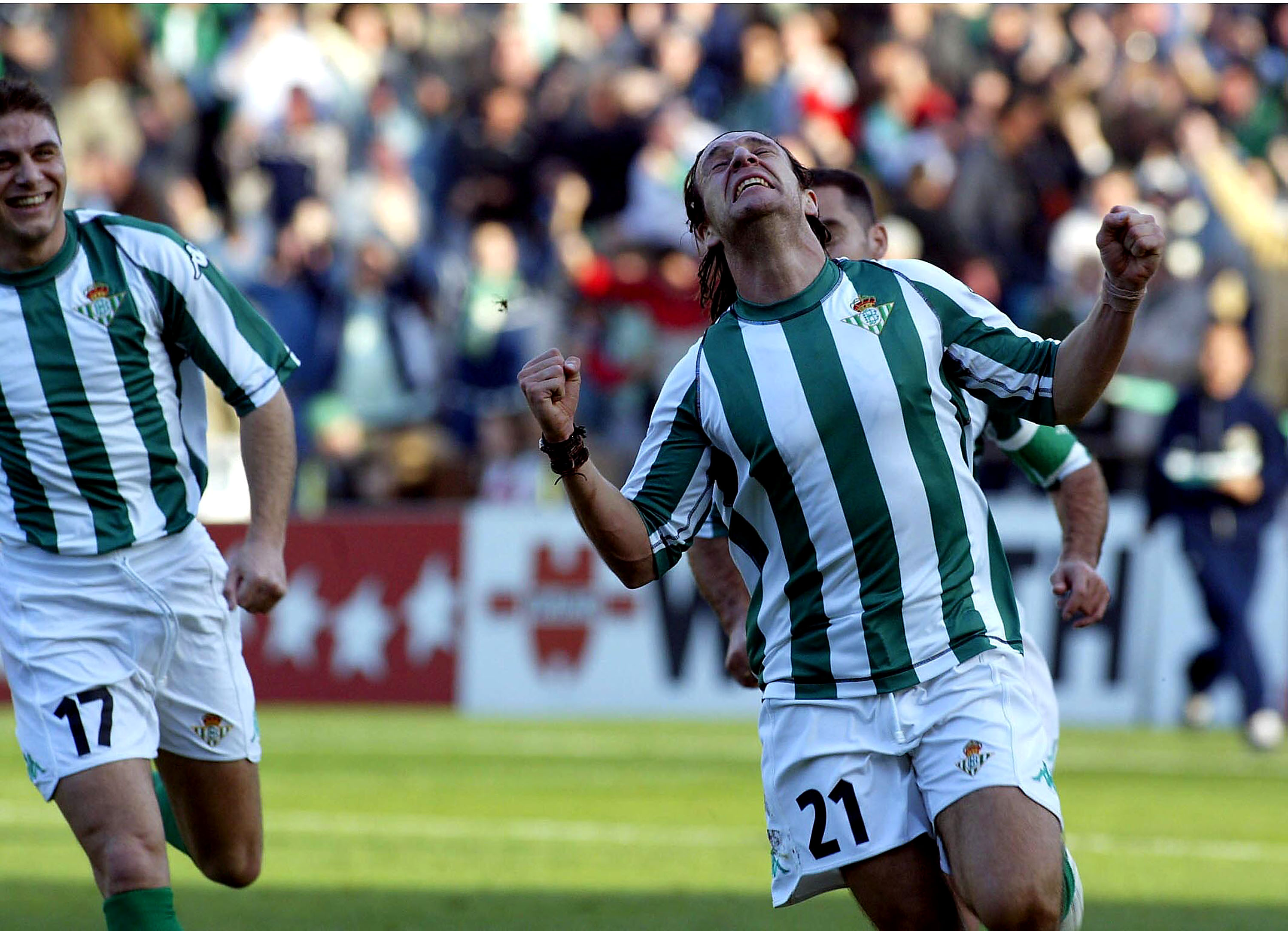 Alfonso Perez celebrates a goal for Real Betis in 2004.
