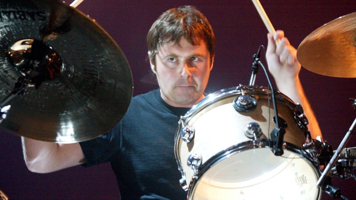 Former-Oasis drummer, Alan White