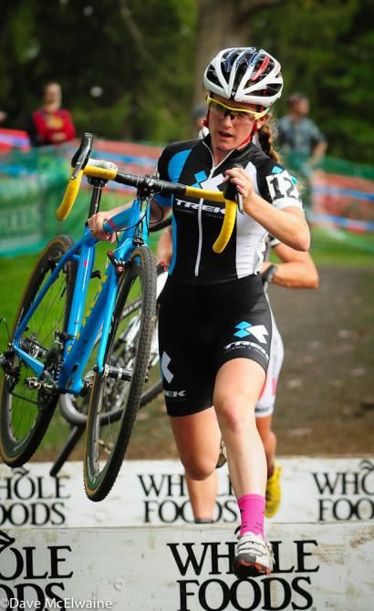Ellen Noble (Trek Cyclocross Collective) racing in the top twenty