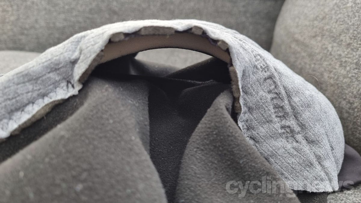 Assos Dyora Fall/Spring Bib Shorts review