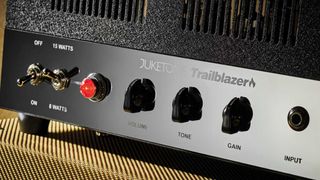 The Trailblazer’s simple controls include mini chickenhead knobs for gain, tone and volume.