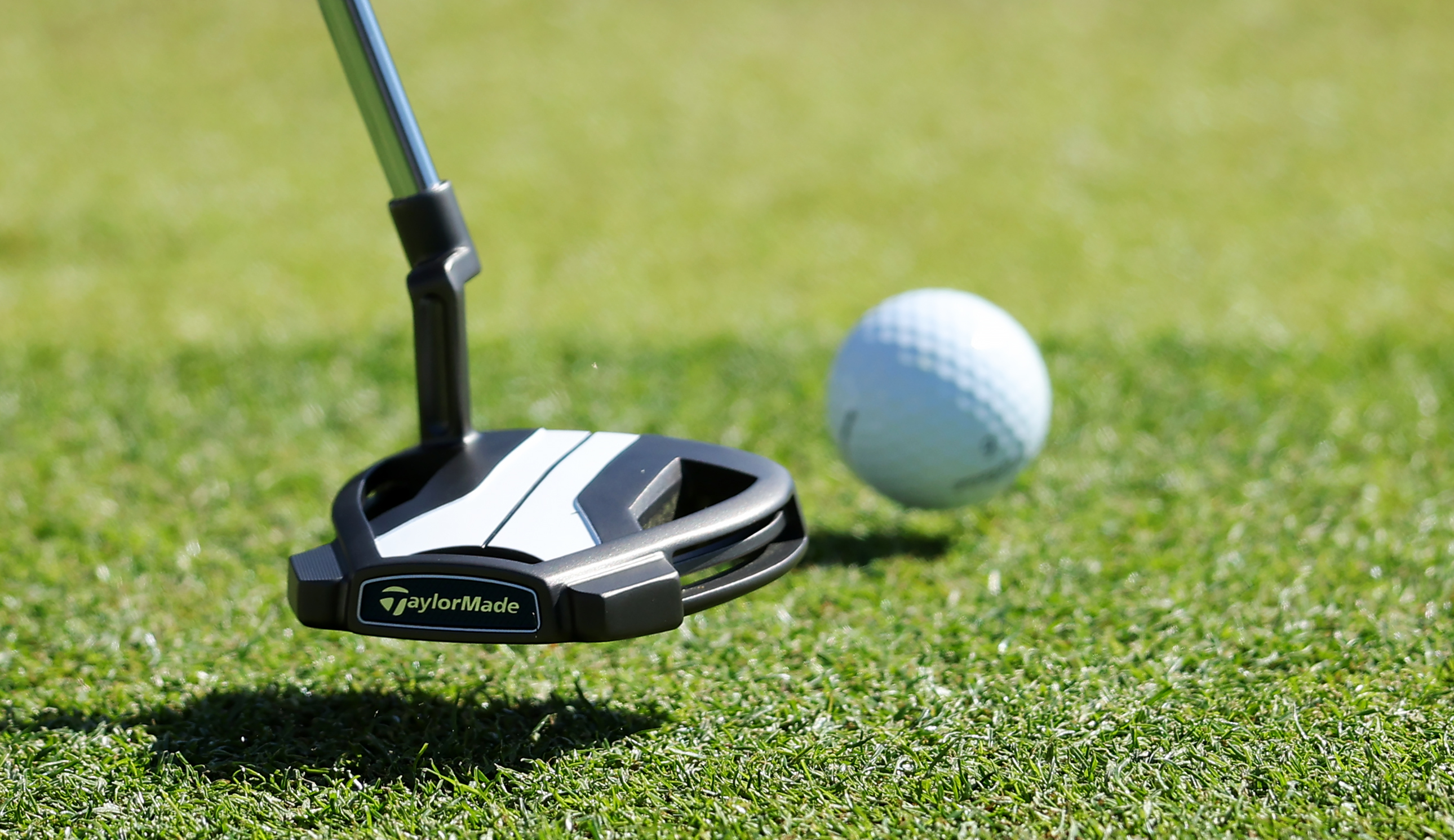 A close up of Scottie Scheffler's putter