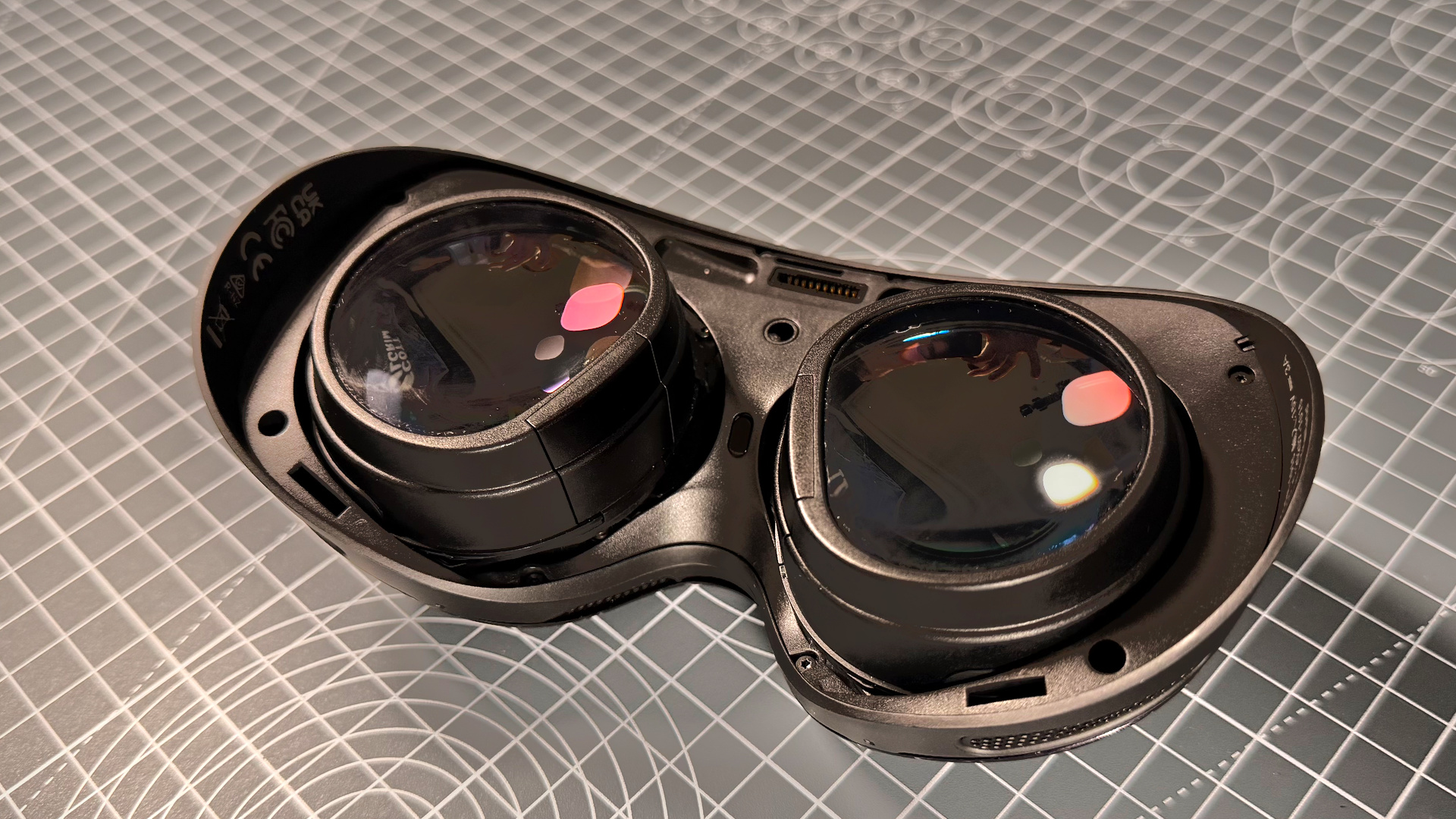 The Steam Frame with the core module, containing the processor, cooling, cameras and more, removed from the strap.