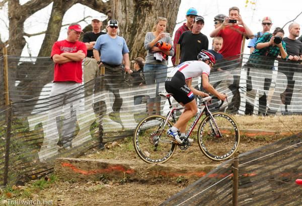 Jeremy Powers (Rapha Focus) riding the stairs