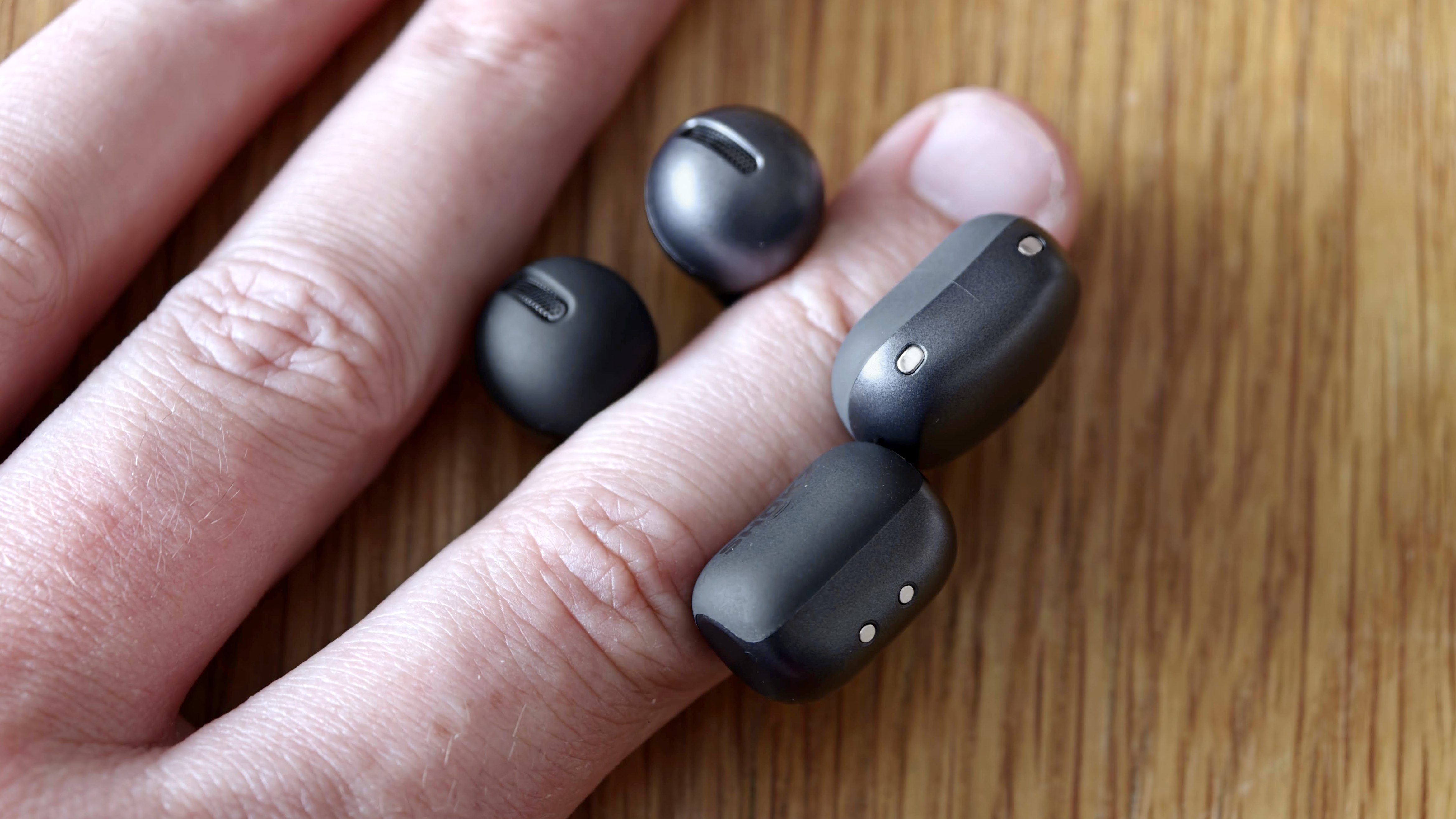 Shokz OpenDots 2 (left) versus Shokz OpenDots Air (right)