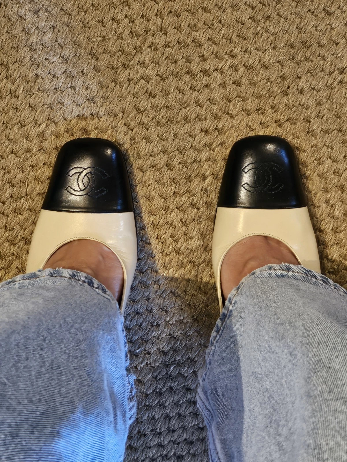 vintage chanel shopping images
