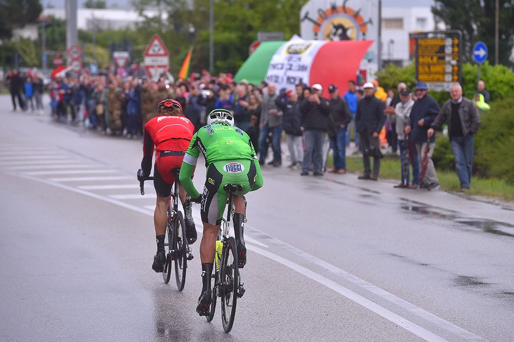 Daniel Oss (BMC) and Mirco Maestri (Bardiani)