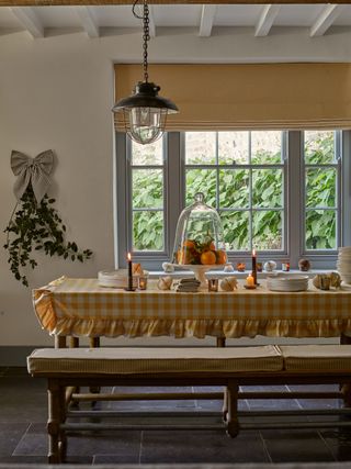 Christmas dining room idea with gingham tablecloth
