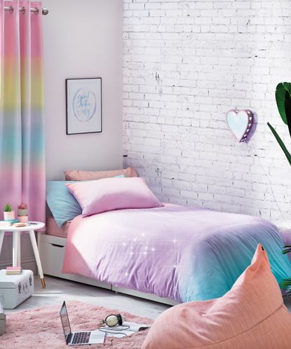 Teenage girl bedroom ideas: 12 designs for your adolescent daughter's ...