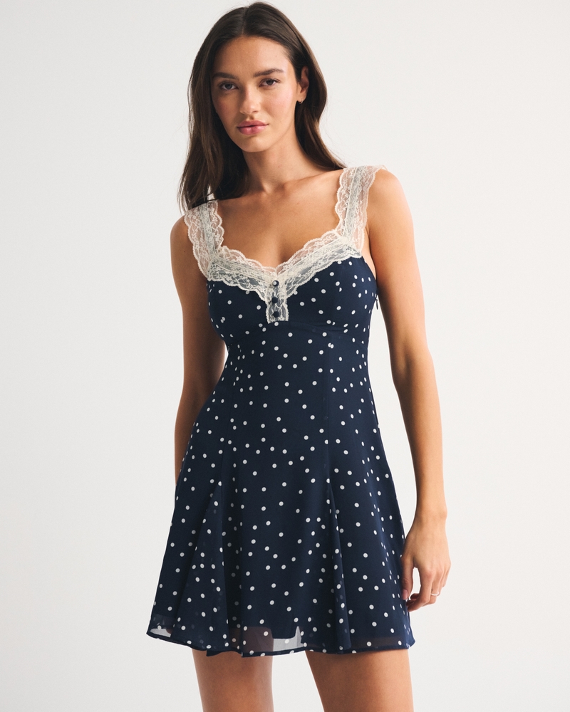 Bra-Free Lace-Trim Button-Through Mini Dress