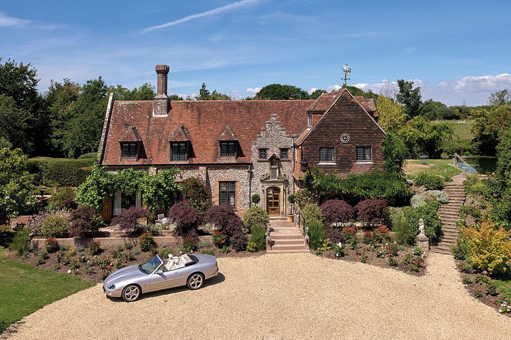 Arts &amp; Crafts properties for sale: Cut Mill House, Cutmill, Bosham, Chichester, West Sussex