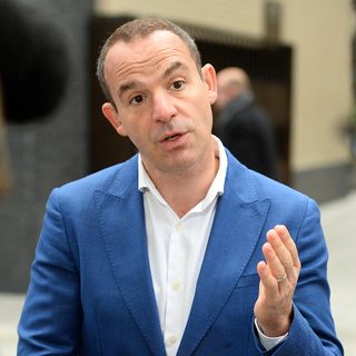 martin lewis with blue blazer and white shirt