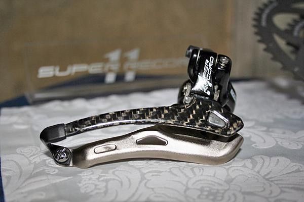 The front derailleur cage