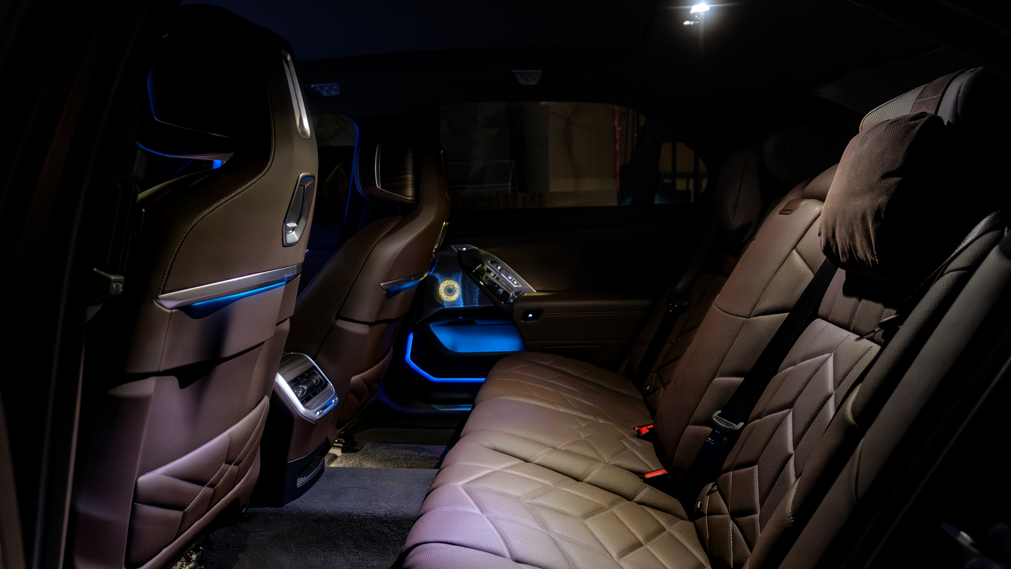 2026 BMW i7 M70 review.