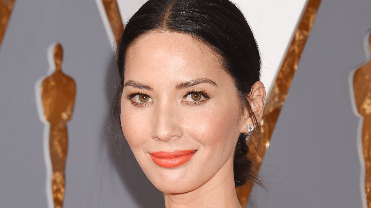 olivia munn in peach makeup