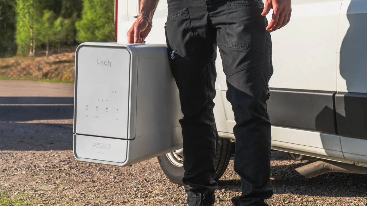 Capsule’s mini dishwasher cleans dishes in 15 minutes – and it’s only 46cm tall!