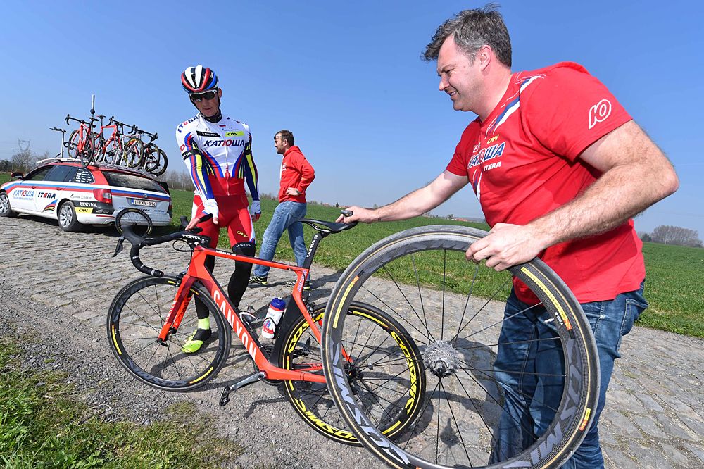 The Katusha team recons the Paris-Roubaix course