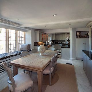 Paniswick Manor Kitchen with large dining table