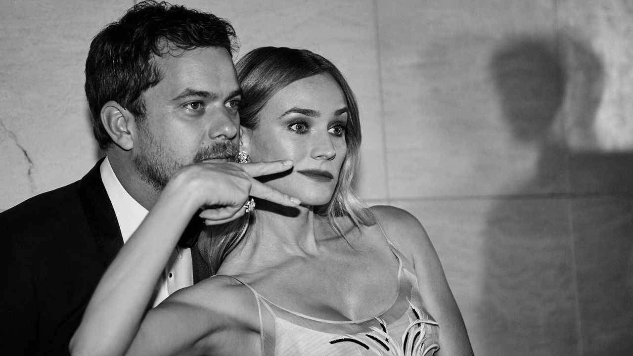 Joshua Jackson is ex-boyfriend goals in message to Diane Kruger