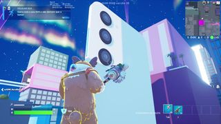 A large Samsung Galaxy S22 in Fortnite.