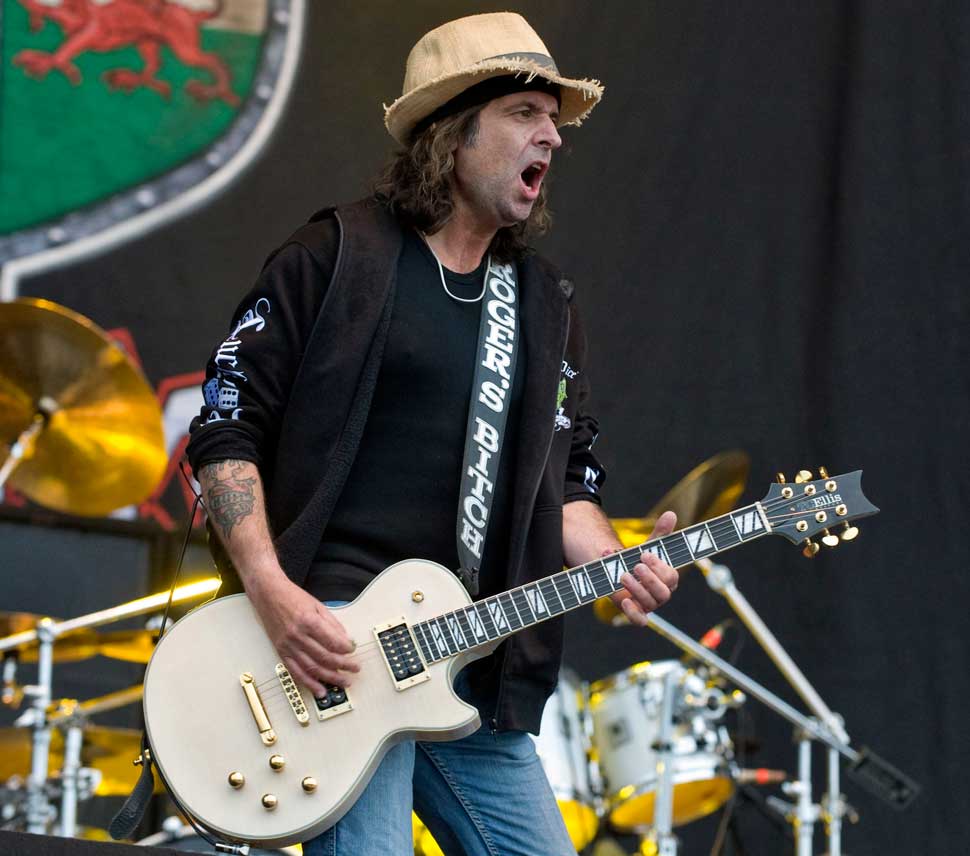 Phil Campbell onstage with Motorhead