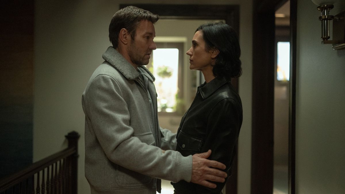 Joel Edgerton and Jennifer Connelly in &quot;Dark Matter&quot;