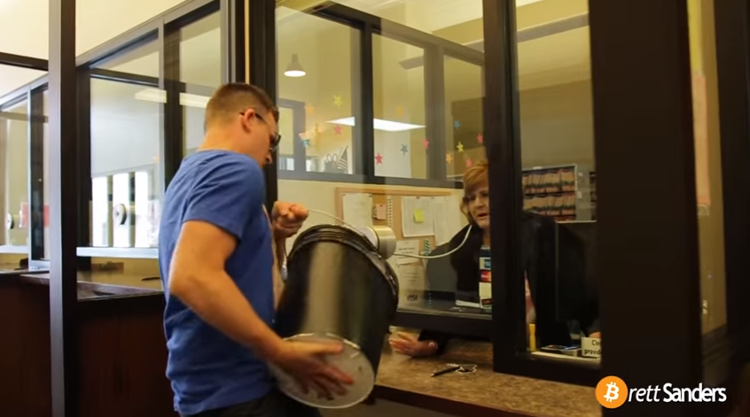 Texan pays his traffic ticket in pennies