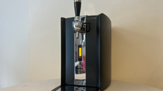 Philips PerfectDraft beer keg machine