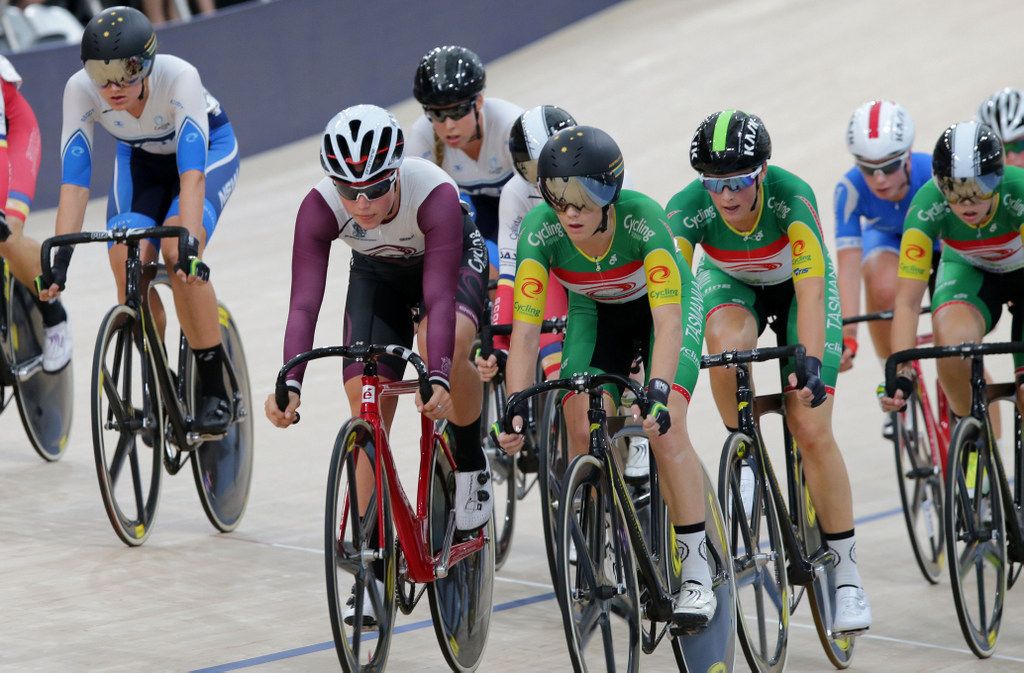 Amy Cure (Tasmania) riding to scratch gold