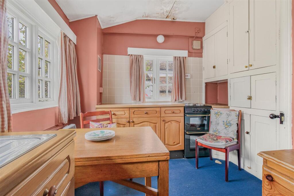 Priory Cottage property listing pictures