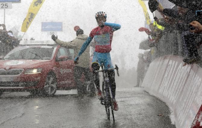 Vincenzo Nibali (Astana) wins stage 20