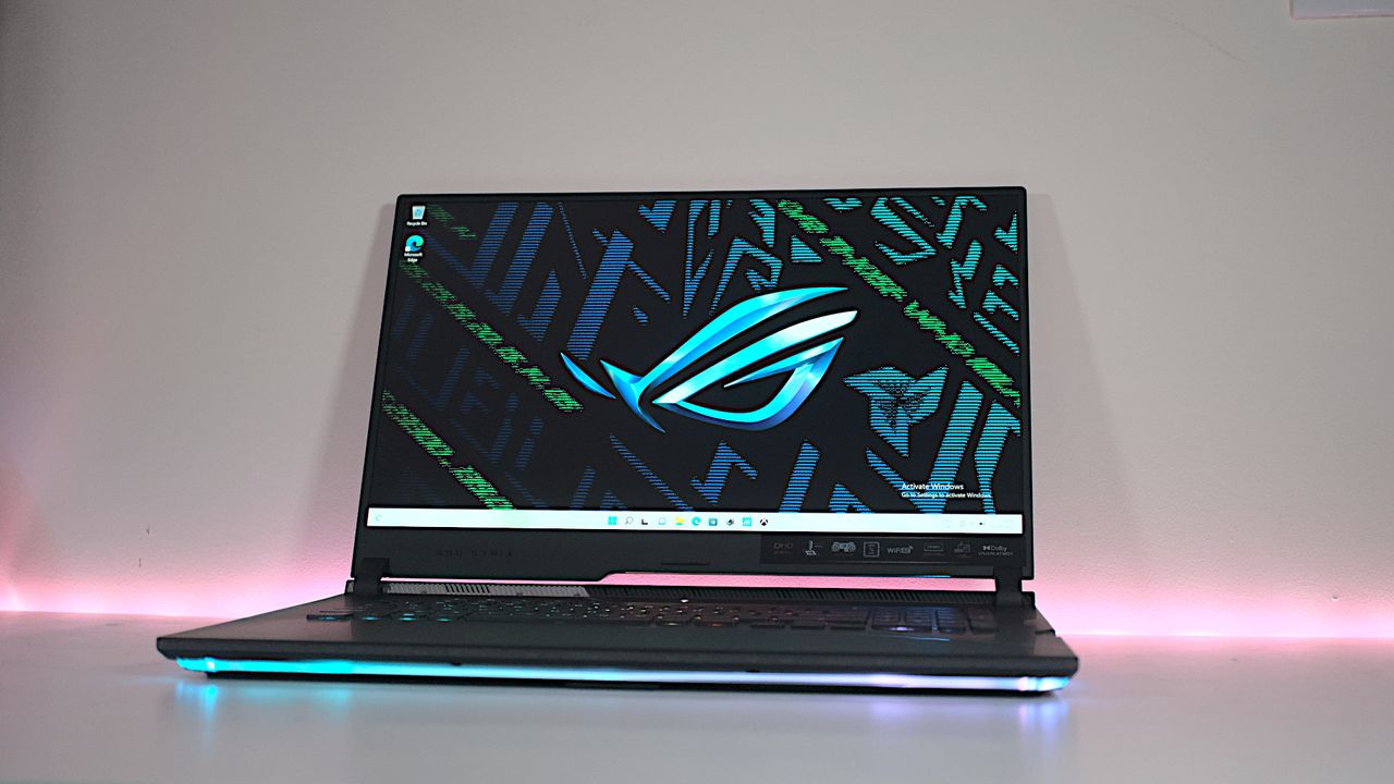 ASUS ROG Strix Scar 17 SE