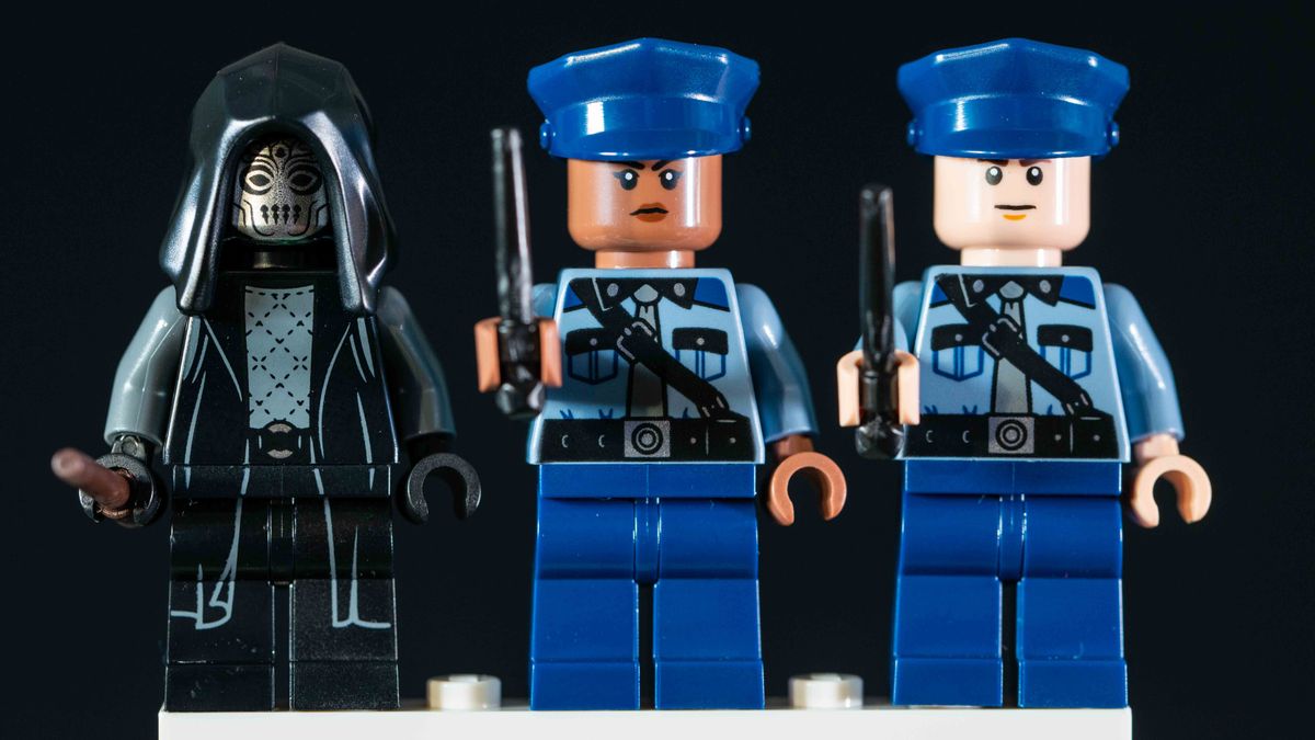 The Lego Harry Potter Gringotts Wizarding Bank, guards and Death Eater Minifigures