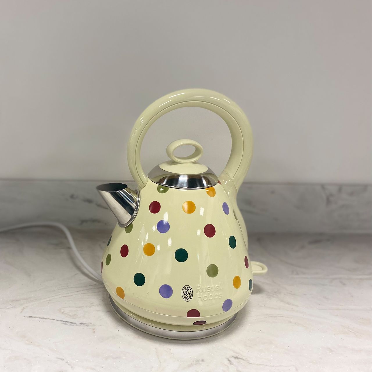 Image of Russell Hobbs Emma Bridgwater kettle
