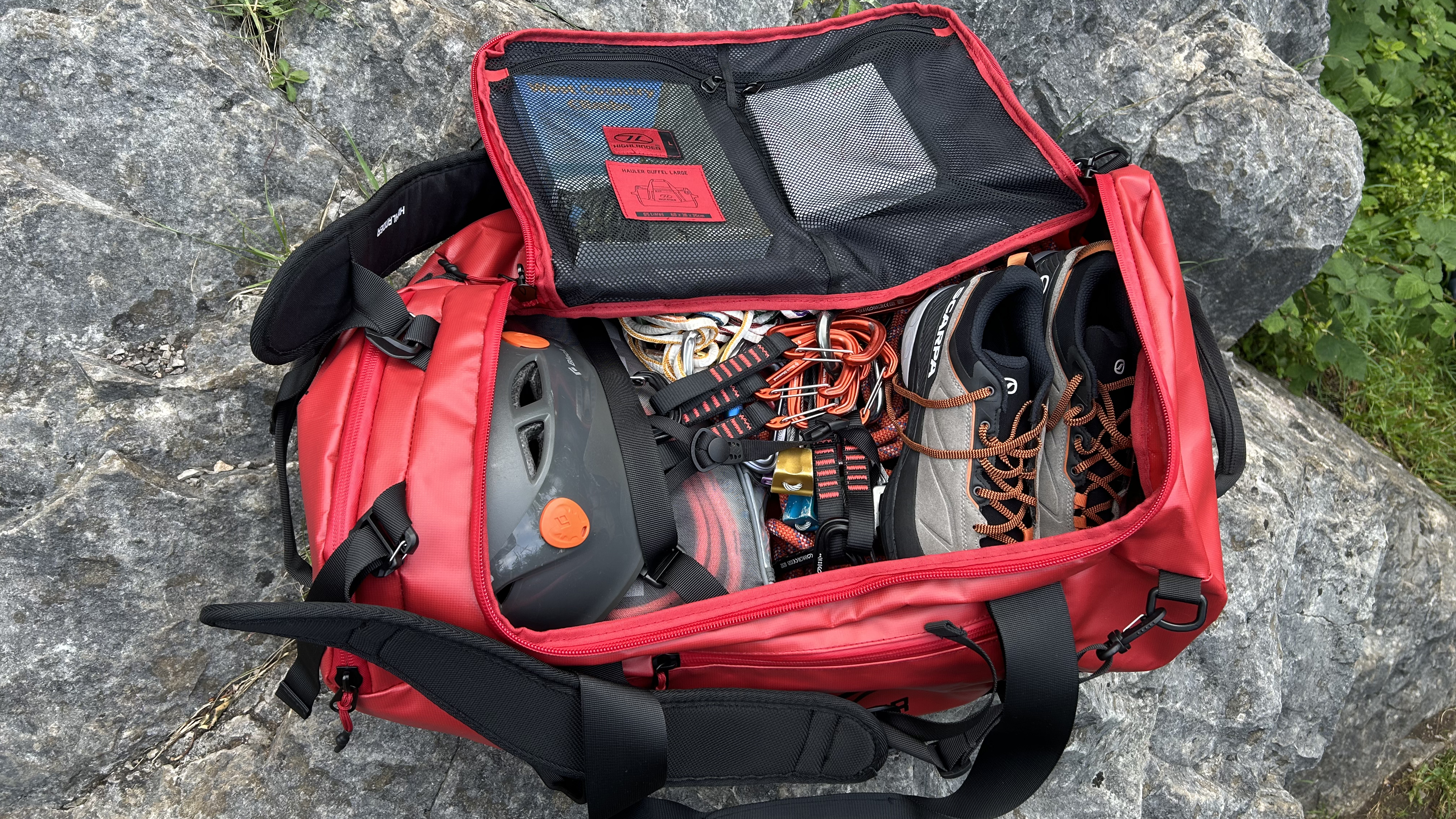 Highlander Hauler Duffel open